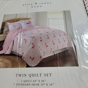 Quilt and shower liner